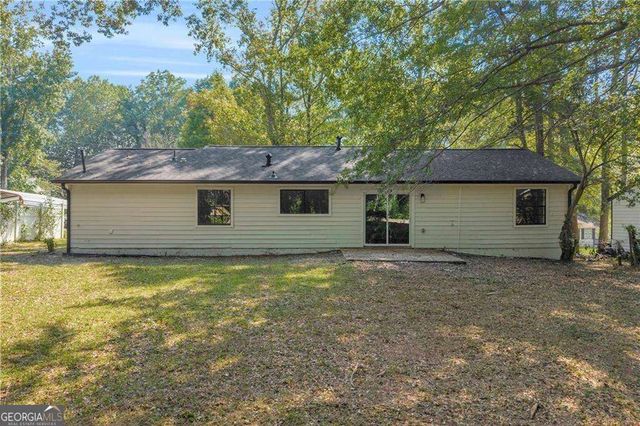 8949 Raven Drive, Jonesboro, GA 30238