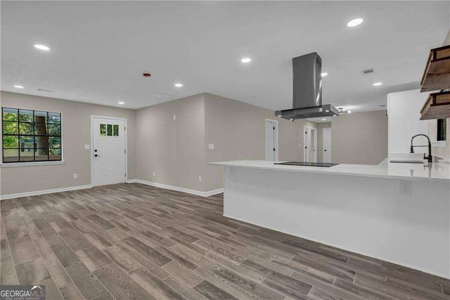 8949 Raven Drive, Jonesboro, GA 30238