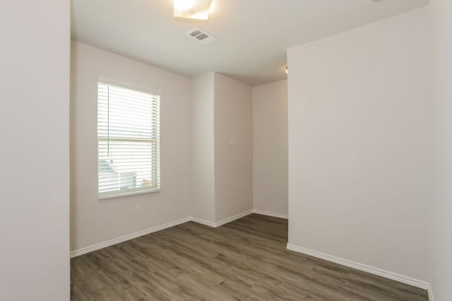 5552 Willamette, Fort Worth, TX 76119