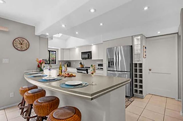 98 Mehani Pl, Kihei, HI 96753