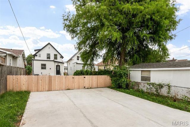 4844 Sigel Avenue, St Louis, MO 63116