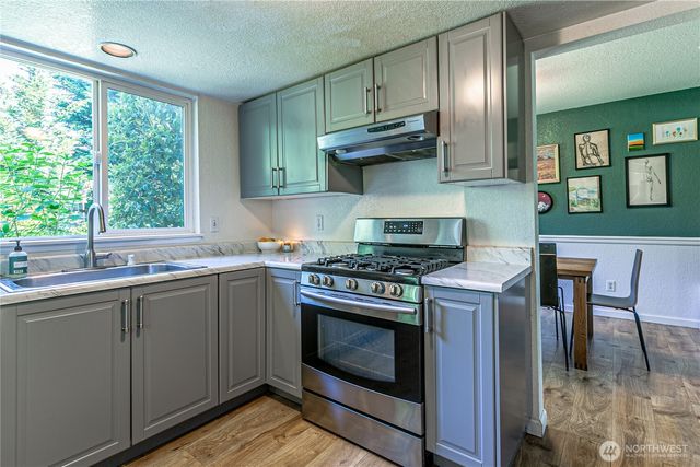 22344 122nd Avenue SE, Kent, WA 98031