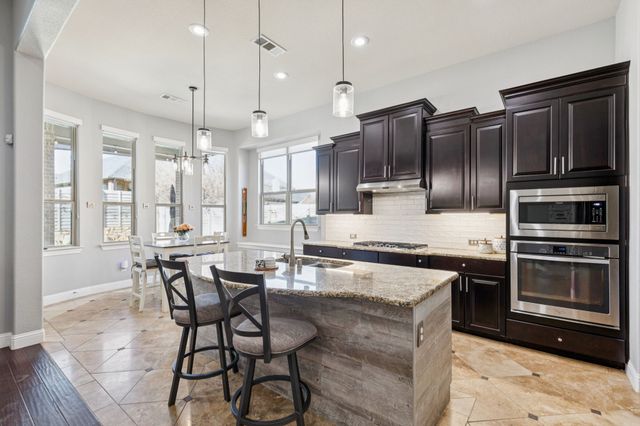 117 Birdcall Lane, Argyle, TX 76226