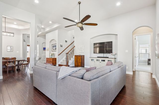 117 Birdcall Lane, Argyle, TX 76226