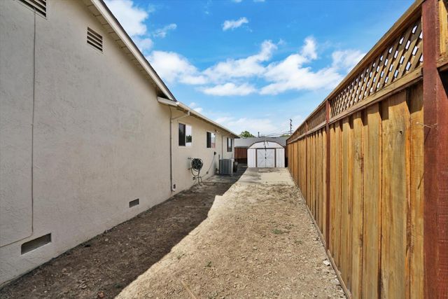 831 Wagoner Drive, Livermore, CA 94550