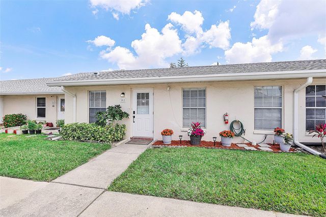 393 Bennington Ln 393, Lake Worth, FL 33467