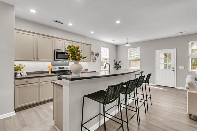 1861 Cornsilk Drive, Charleston, SC 29414