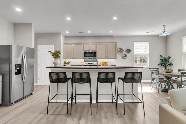 1861 Cornsilk Drive, Charleston, SC 29414