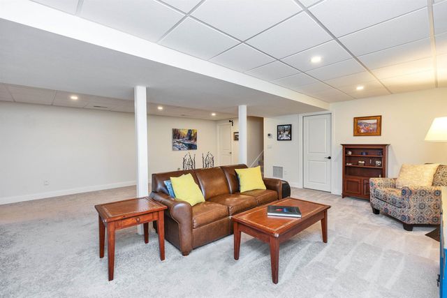 24 Church Street, Peterborough, NH 03458