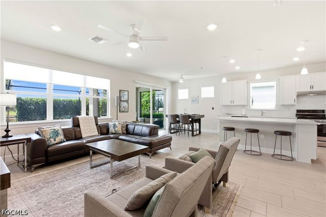 17728 Silverspur DR, Punta Gorda, FL 33982