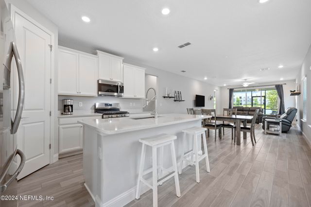 117 KILLARNEY Avenue, St. Johns, FL 32259