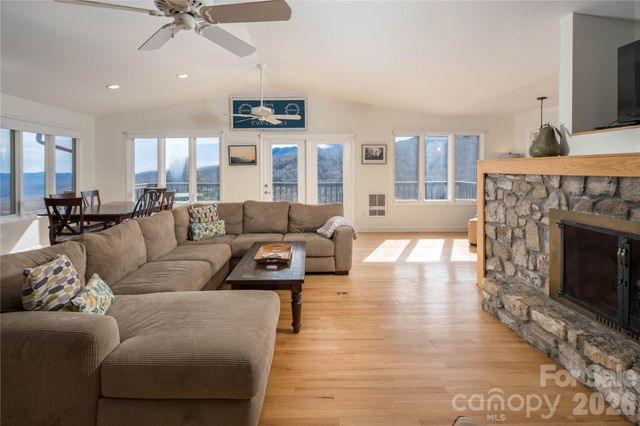 1628 Skyland Drive, Seven Devils, NC 28604