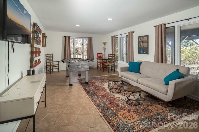 1628 Skyland Drive, Seven Devils, NC 28604