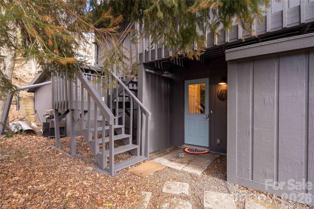 1628 Skyland Drive, Seven Devils, NC 28604