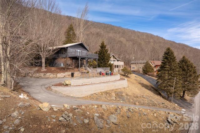 1628 Skyland Drive, Seven Devils, NC 28604