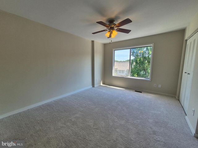 9813 SAILFISH TER, Gaithersburg, MD 20886