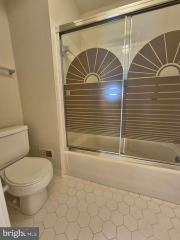 9813 SAILFISH TER, Gaithersburg, MD 20886