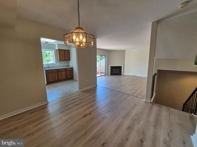 9813 SAILFISH TER, Gaithersburg, MD 20886