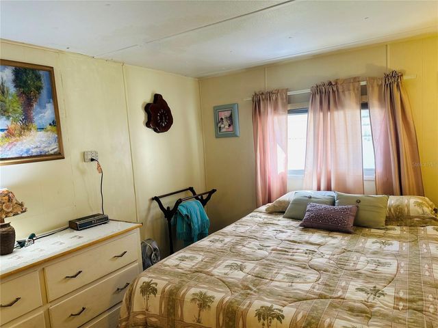 29 SHADY LANE 29, Palmetto, FL 34221