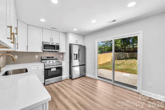 1426 Fontana Avenue, Charlotte, NC 28206