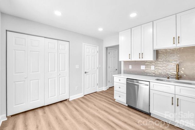 1426 Fontana Avenue, Charlotte, NC 28206