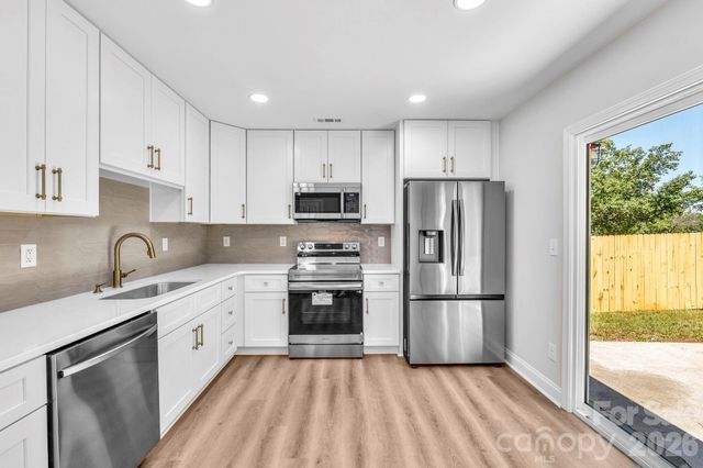 1426 Fontana Avenue, Charlotte, NC 28206