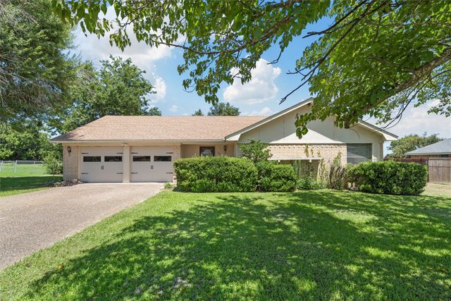 105 Melissa Street, Bruceville Eddy, TX 76524