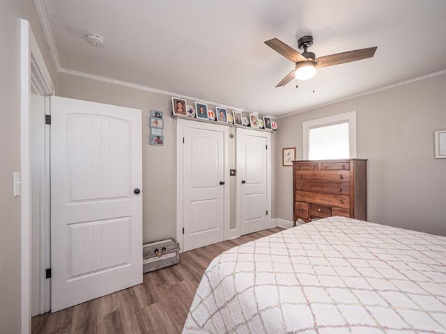 1929 Stringtown Road, Evansville, IN 47711