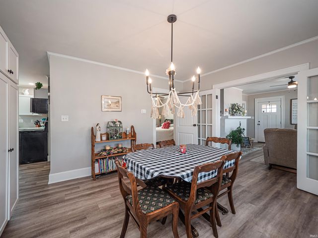 1929 Stringtown Road, Evansville, IN 47711