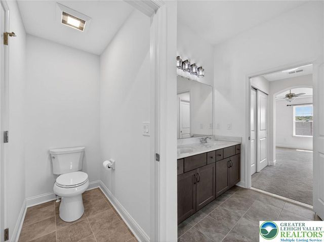 477 Newlins East, Forks Twp, PA 18040
