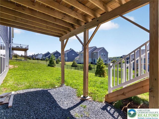 477 Newlins East, Forks Twp, PA 18040