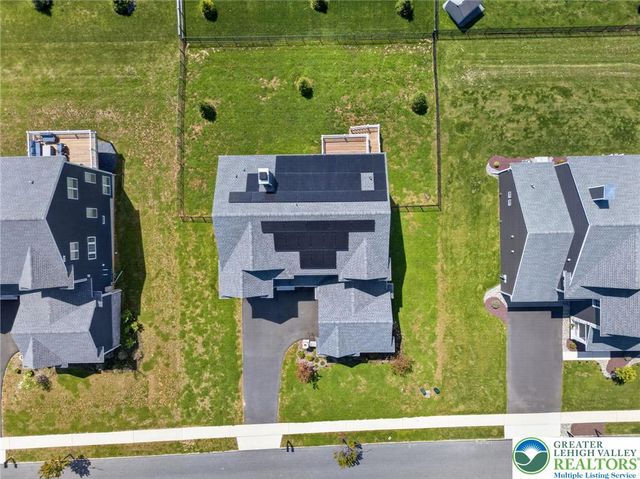 477 Newlins East, Forks Twp, PA 18040