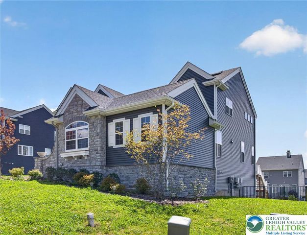 477 Newlins East, Forks Twp, PA 18040