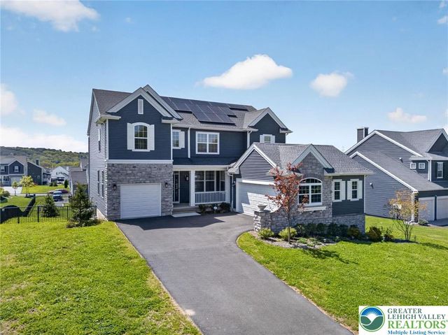 477 Newlins East, Forks Twp, PA 18040