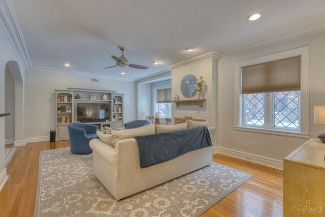 2324 Park Avenue, Cincinnati, OH 45206