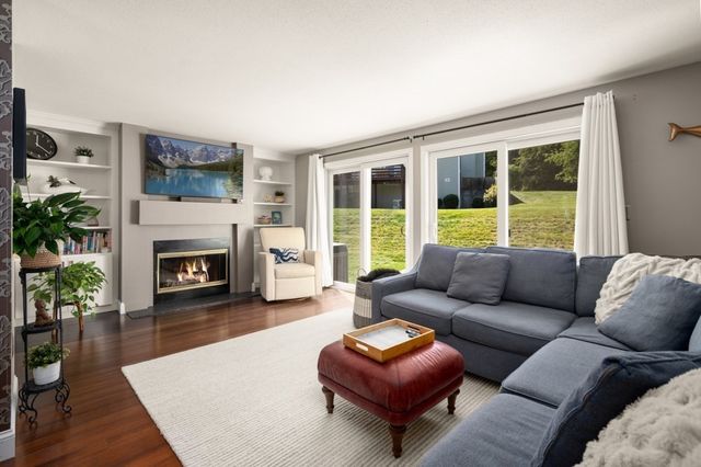 23 Stone Ridge Rd 23, Franklin, MA 02038