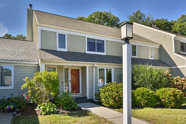23 Stone Ridge Rd 23, Franklin, MA 02038