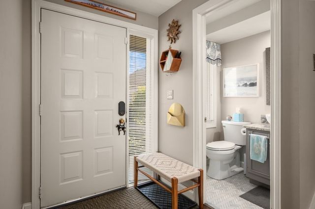 23 Stone Ridge Rd 23, Franklin, MA 02038