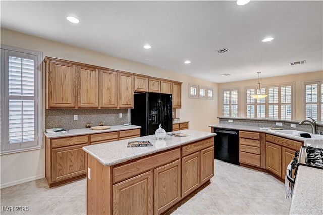 10372 Abisso Drive, Las Vegas, NV 89135