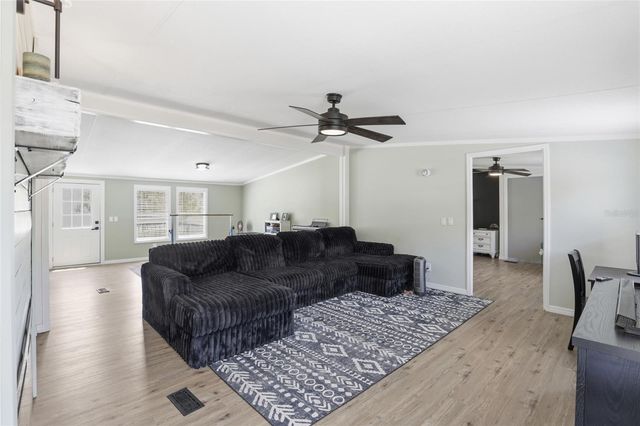 847 SW APPLEWOOD GLEN, Fort White, FL 32038