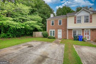 1696 Hunting Creek Drive SE, Conyers, GA 30013