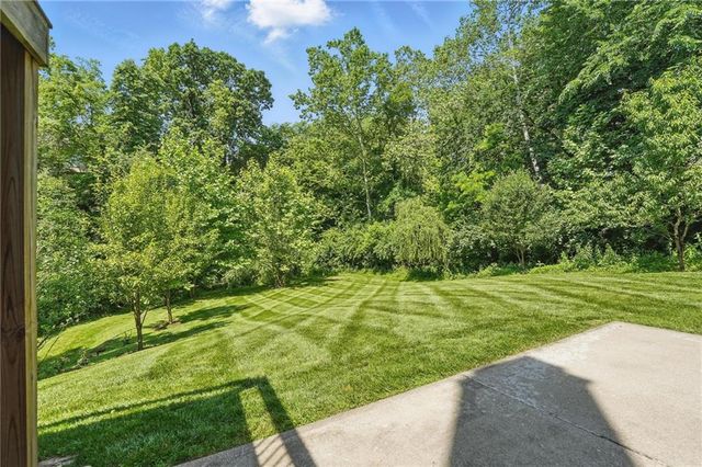 6112 N Mattox Road, Kansas City, MO 64151