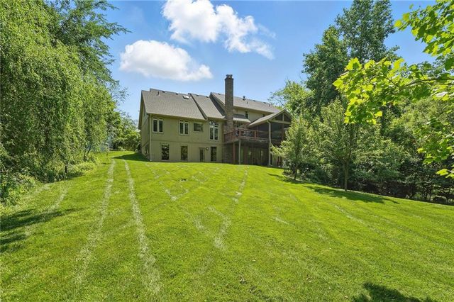 6112 N Mattox Road, Kansas City, MO 64151