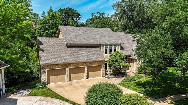 6112 N Mattox Road, Kansas City, MO 64151