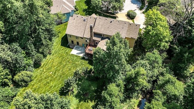 6112 N Mattox Road, Kansas City, MO 64151