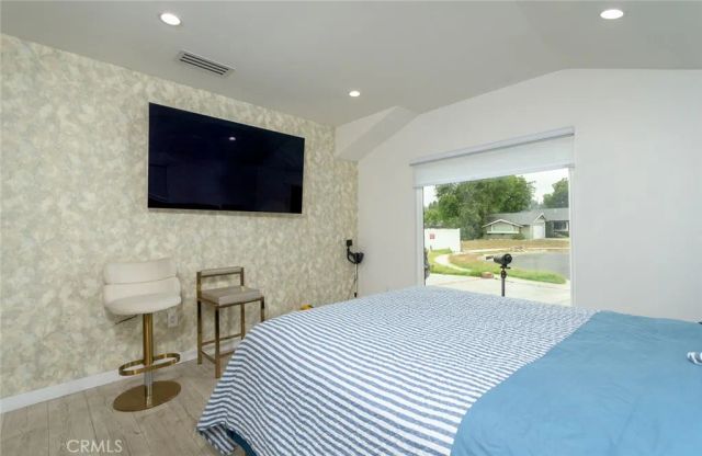 16964 Knapp Street, Northridge, CA 91343