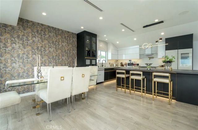 16964 Knapp Street, Northridge, CA 91343