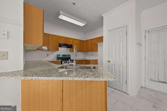 5090 LEESHIRE Leeshire Trce, Tucker, GA 30084