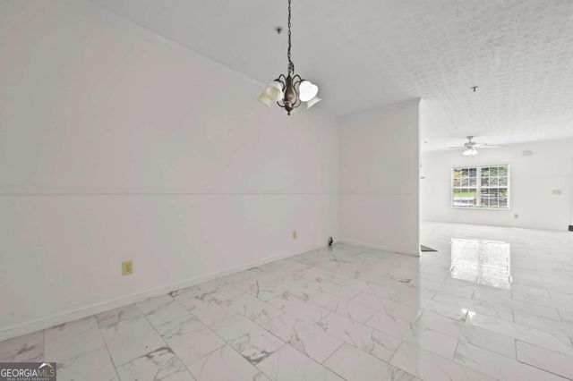 5090 LEESHIRE Leeshire Trce, Tucker, GA 30084