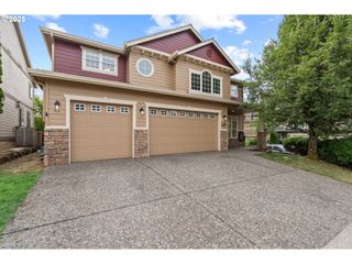 306 N V St, Washougal, WA 98671